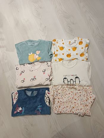 Lot pyjamas fille 12 mois
