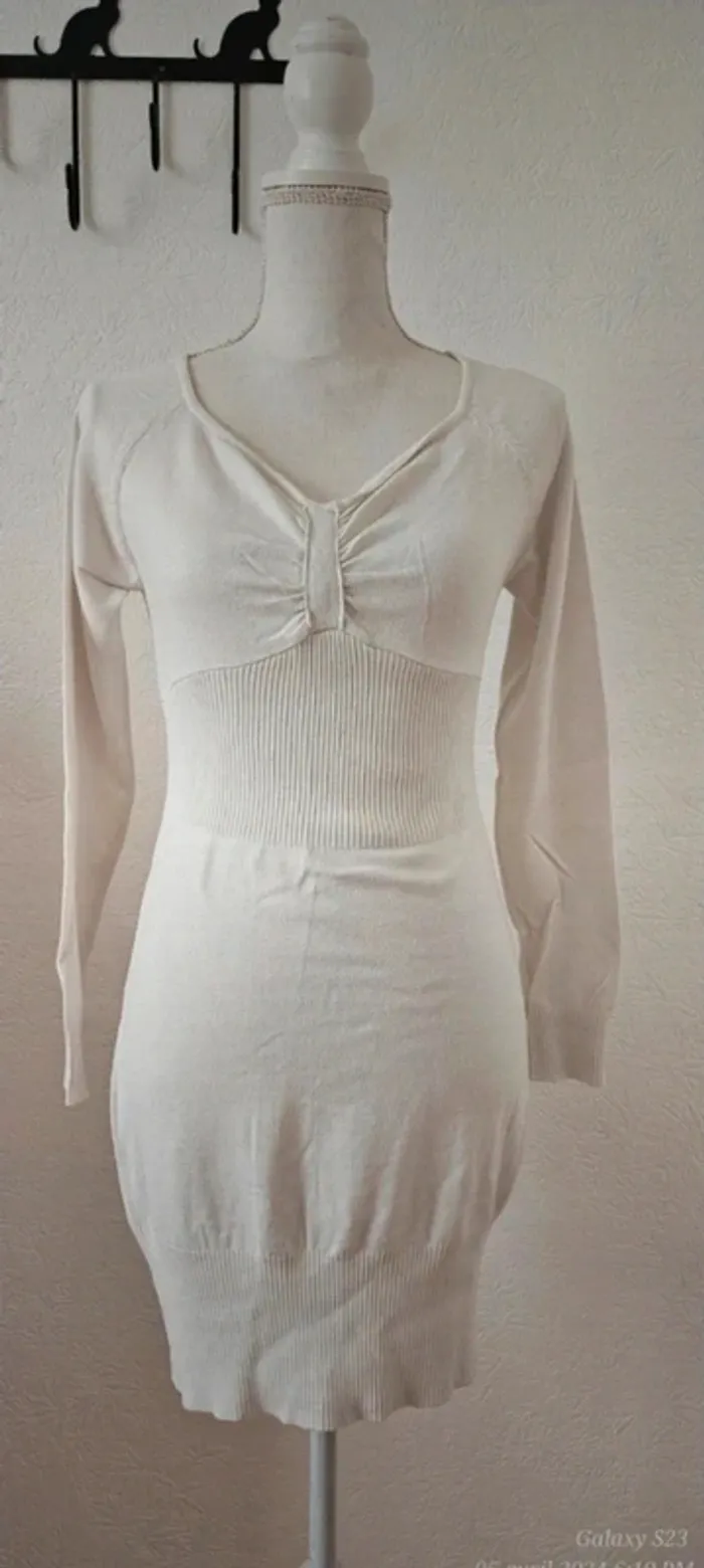 Lot 5 robes pull taille 36 + 1 ceinture - photo numéro 4