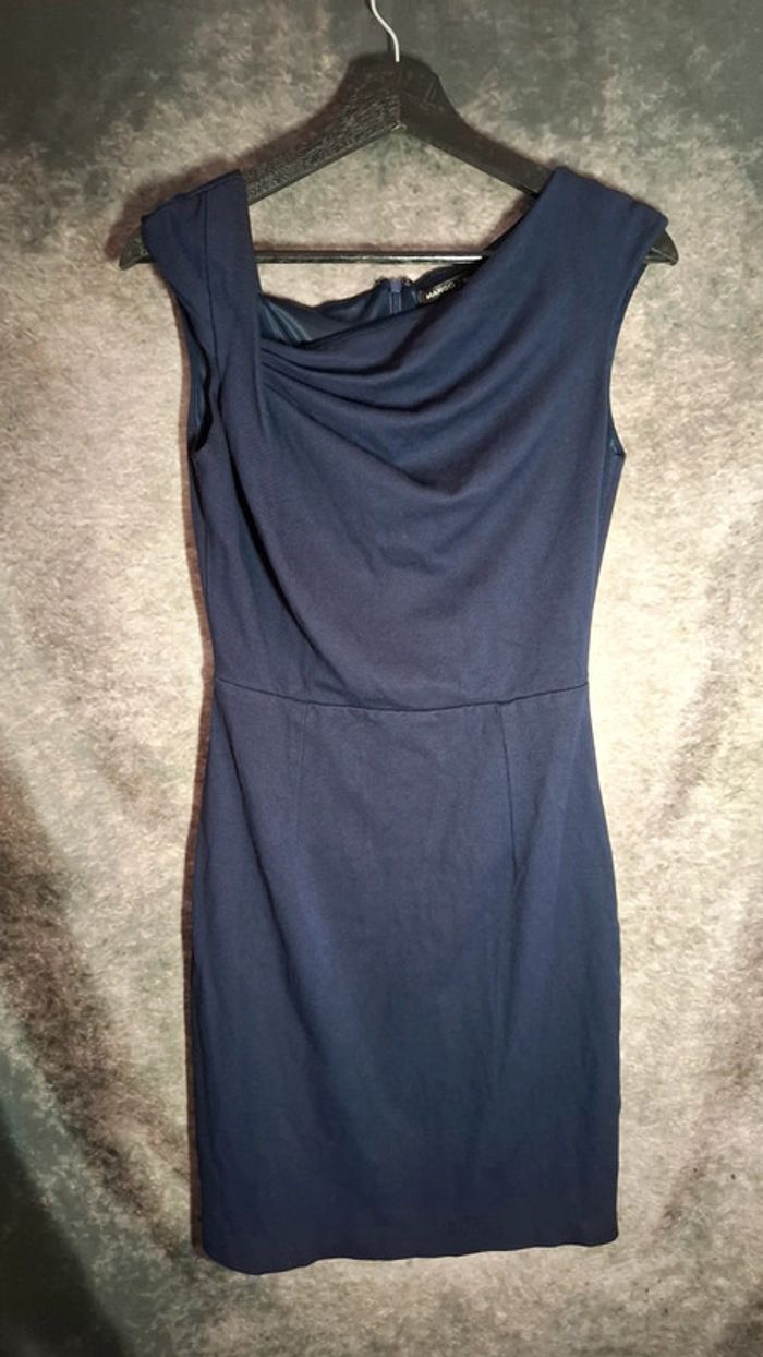 Robe asymétrique bleu marine - photo numéro 13