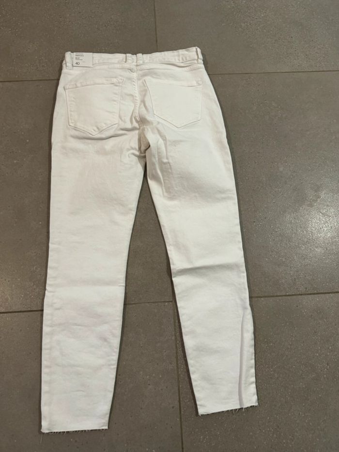 Jean blanc Mango Woman, taille 40, neuf 40x90cm - photo numéro 4
