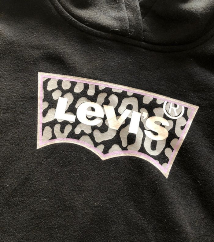 Joli sweat levis 8 ans - photo numéro 2