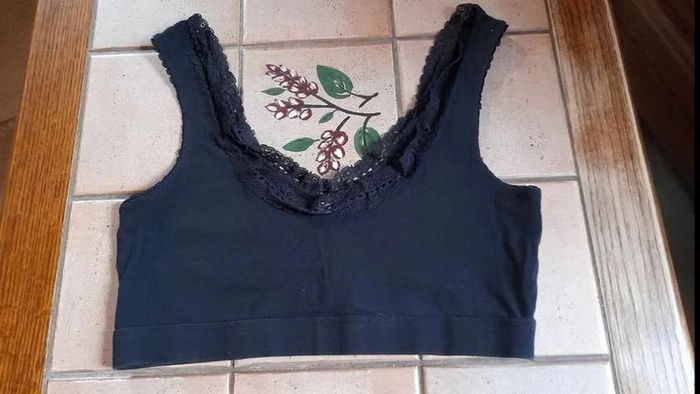 Lot 3 Brassières dentelle écru-rose et noir - photo numéro 4