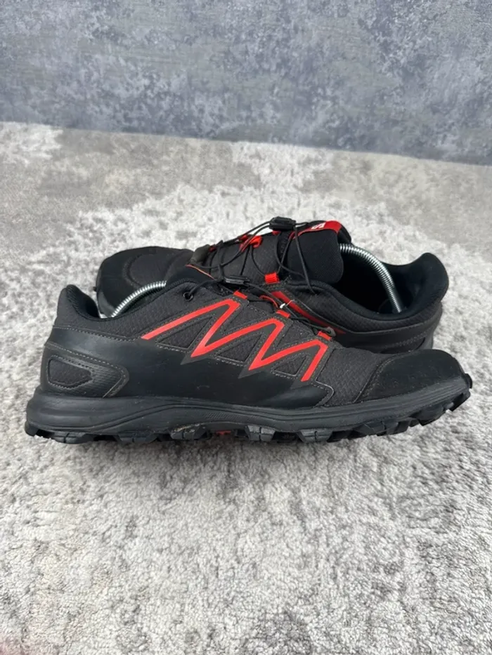 Salomon Wattara Trail Shoes - Black & Red - photo numéro 6