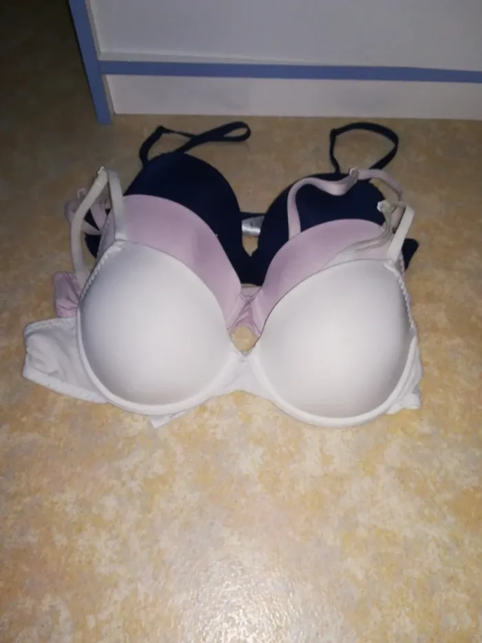 Lot de 3 soutiens gorges en 90b marque Tex