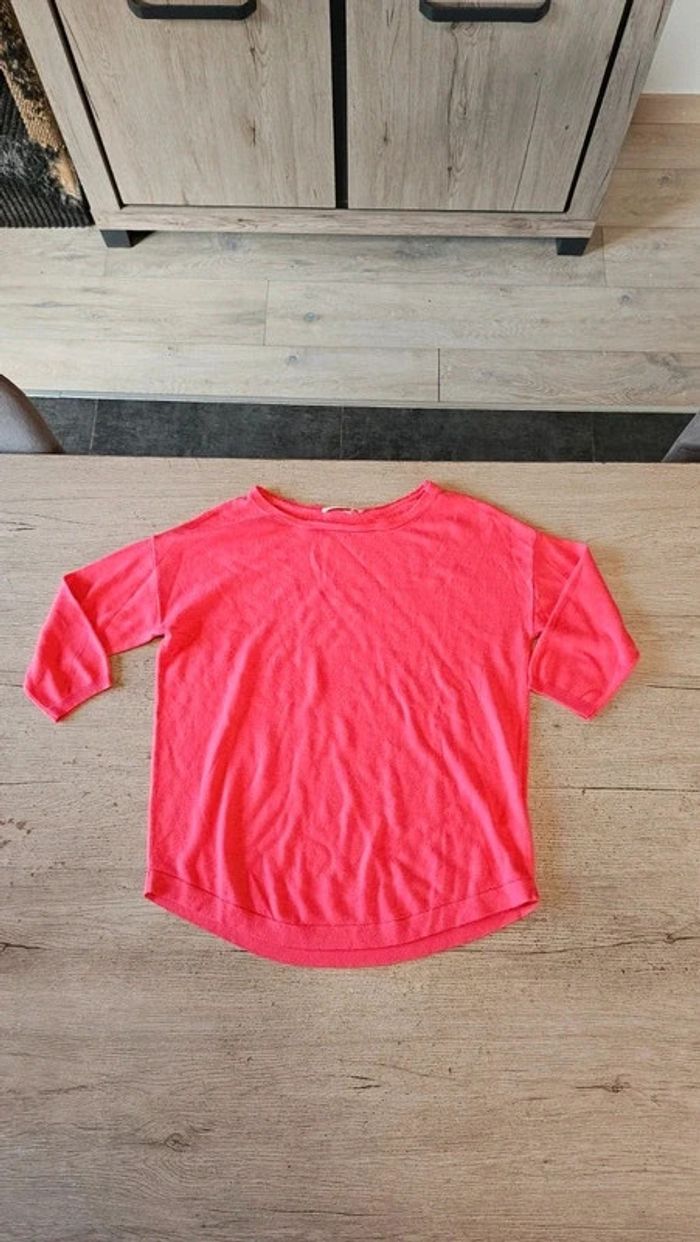 Pull léger rose fushia, à manches courtes, Camaïeu, T 1 36/38 - photo numéro 2