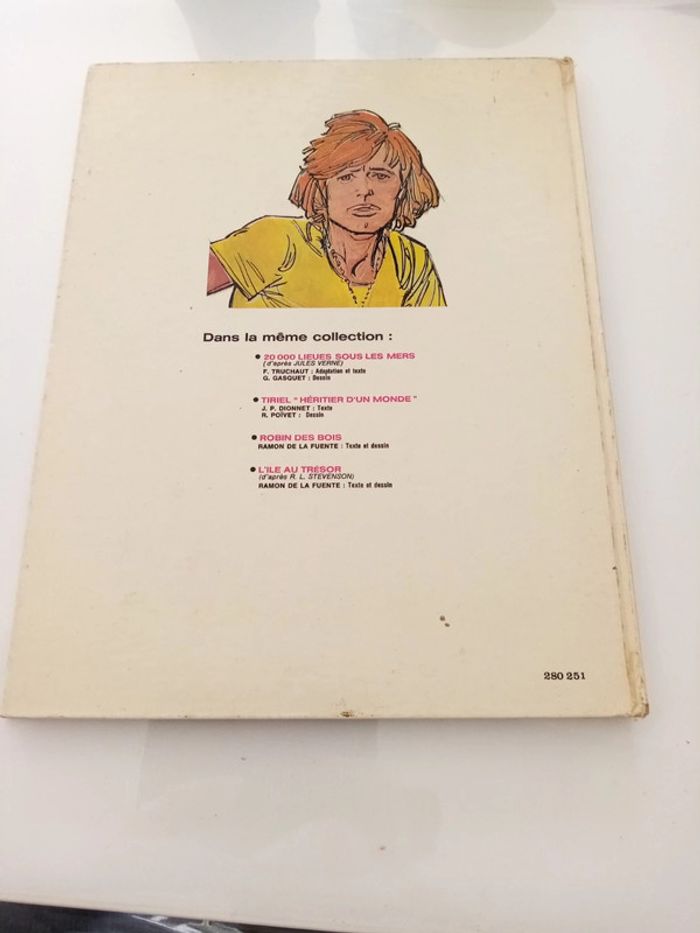 Tiriel héritier d'un monde - photo numéro 2