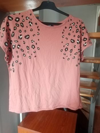 Tee-shirt taille( M) kiabi