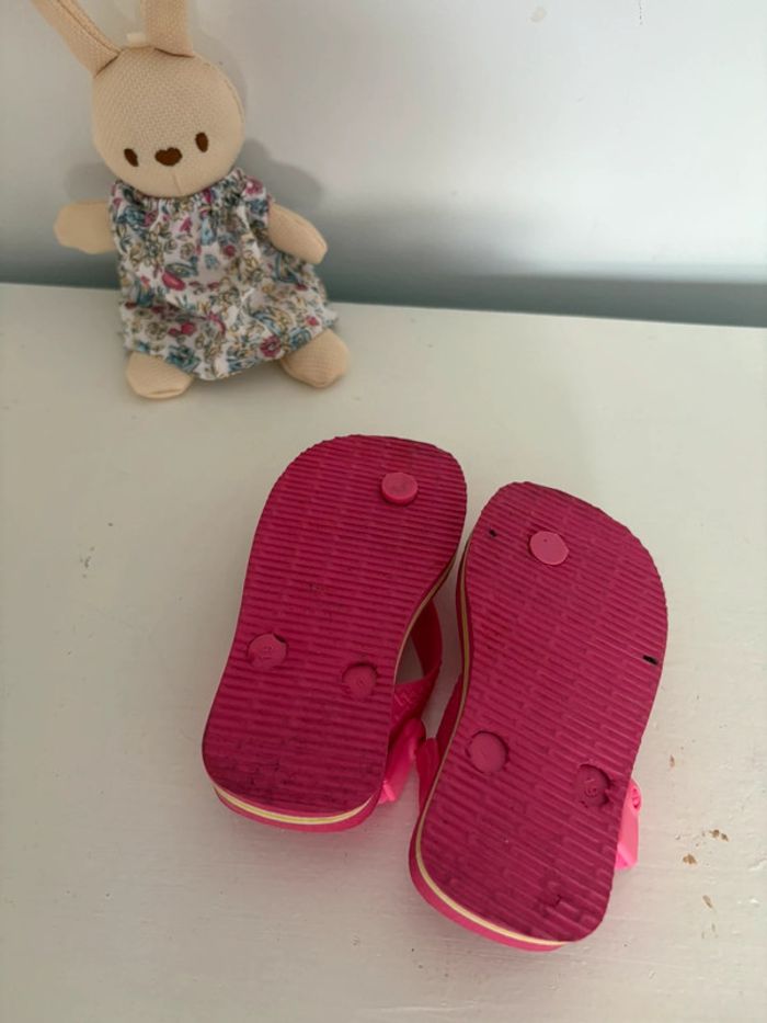 Sandales Havaianas - Taille 19 - Comme neuves - photo numéro 3
