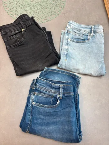 3 shorts en jean homme Teddy Smith taille S
