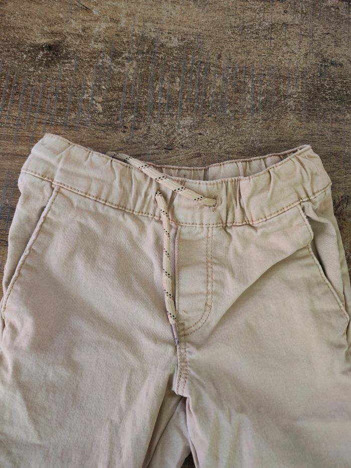 Bermuda tape à l'oeil - photo numéro 3