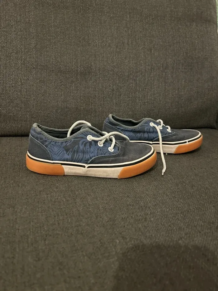 Chaussures à lacet garçon taille 31