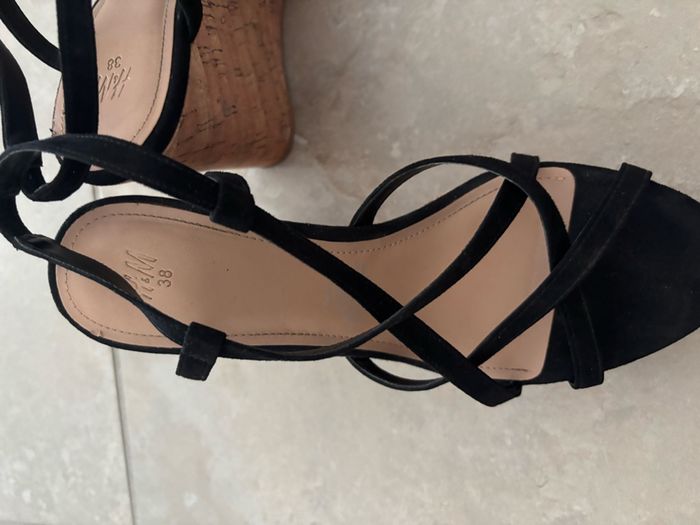 Chaussures à talons - photo numéro 5