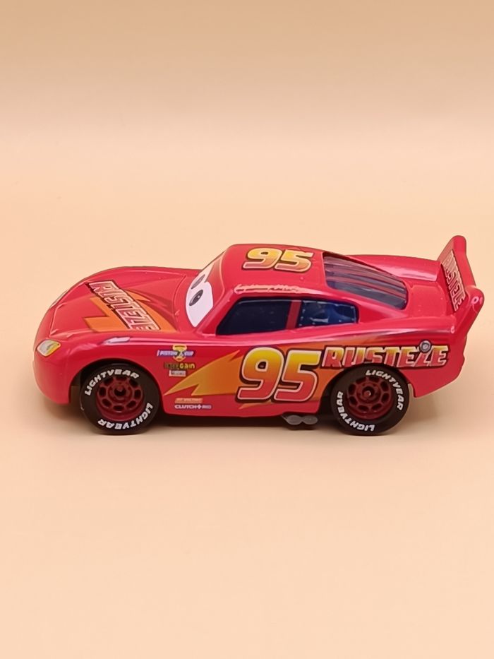 Voiture Cars Flash McQueen (CDS10) - photo numéro 2