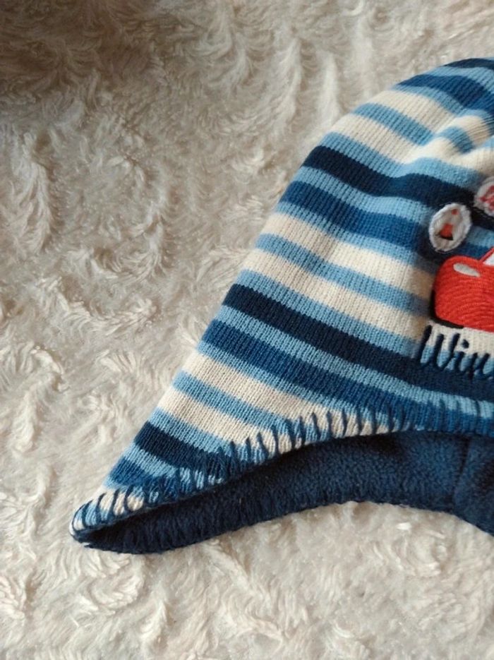 Bonnet doublé Garçon 24/36 mois Cars Flash Mc Queen Disney - photo numéro 2