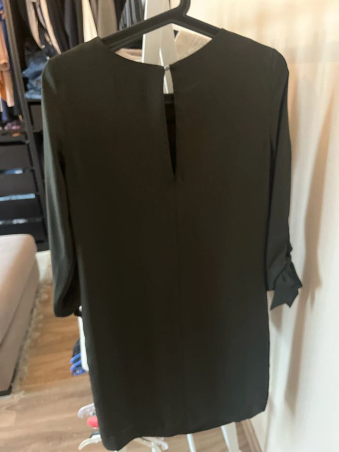 Robe H&M noir taille 36 - photo numéro 8