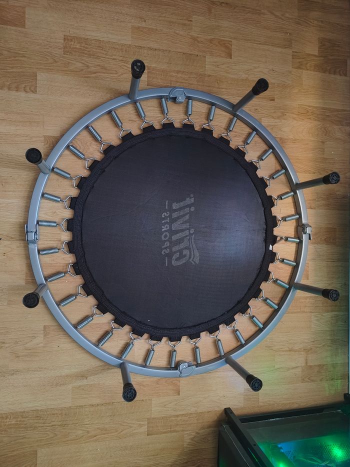 Trampoline - photo numéro 2