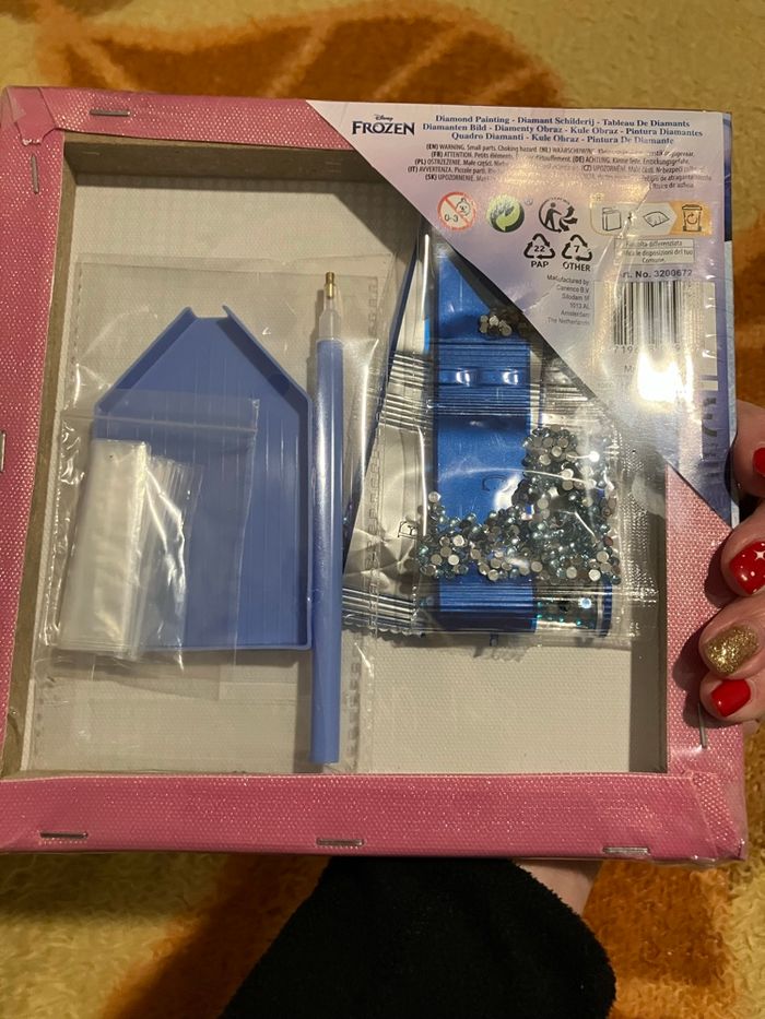 Tableau Diamond painting neuf reine des neiges - photo numéro 2