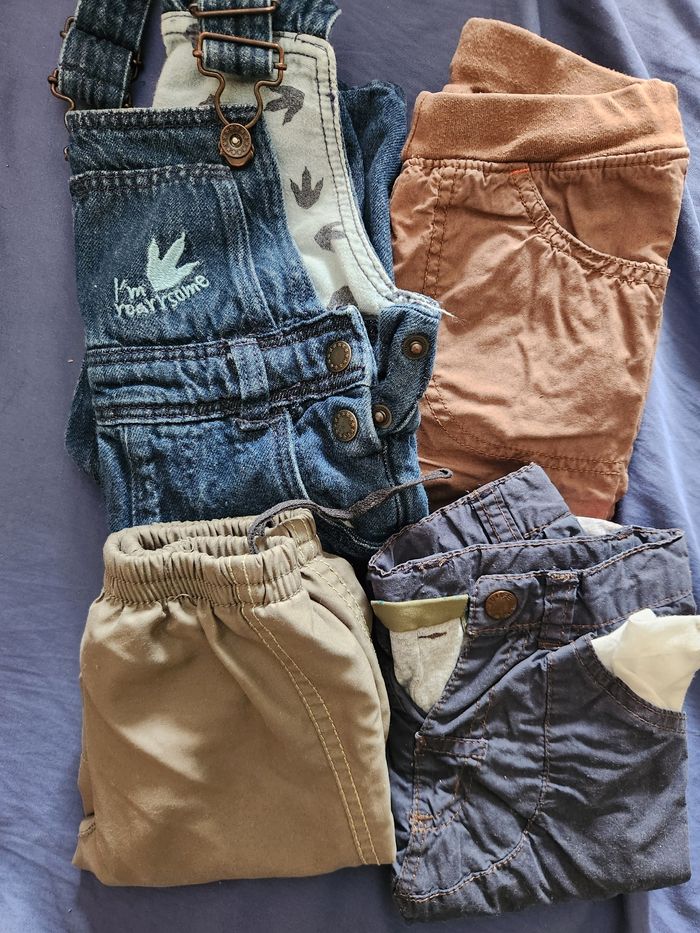 Lot de pantalon et 1 salopette - photo numéro 1