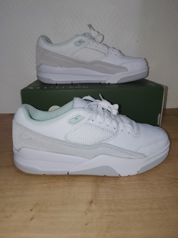 Nike Jordan flight court taille 40