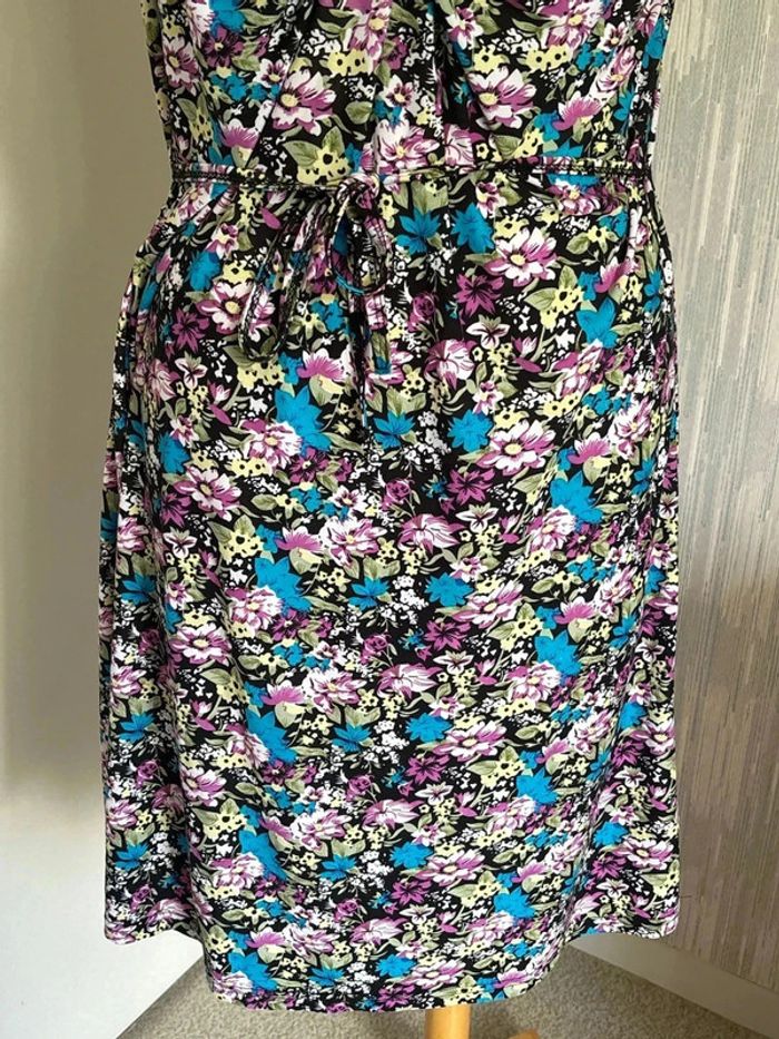Magnifique robe colorée taille 38 marque moda y&m - photo numéro 4