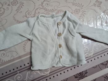 Gilet taille 23 mois