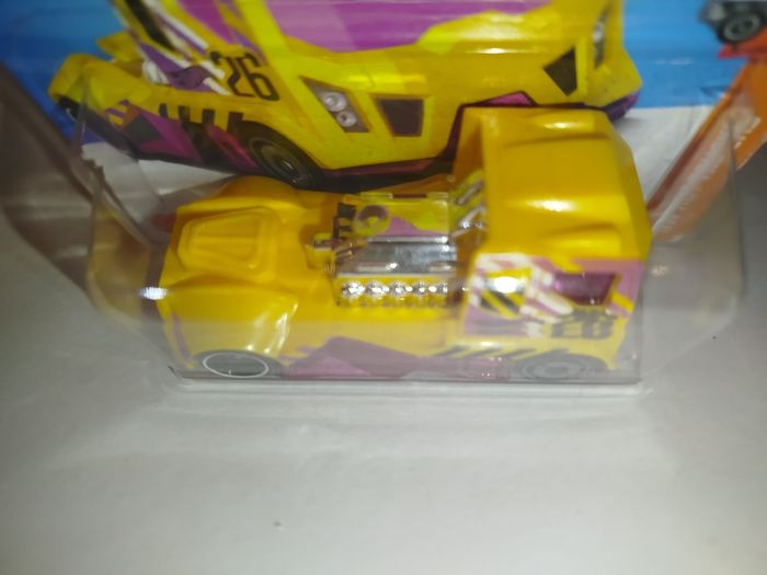 Hot Wheels Rennen Rig 2022 - photo numéro 4