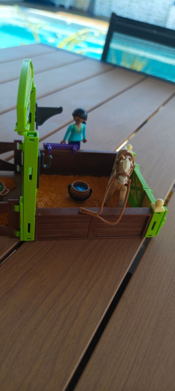 Écurie playmobil Chicalinda - photo numéro 2