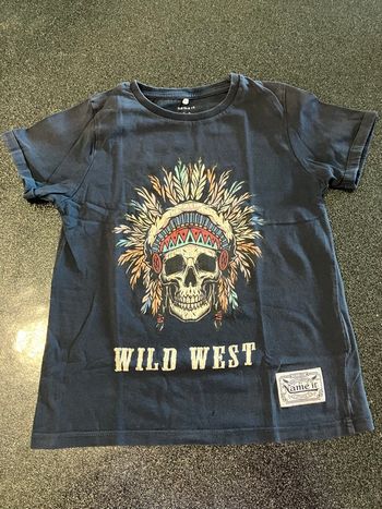 T-shirt marine tête de mort garçon 7 / 8 ans name it