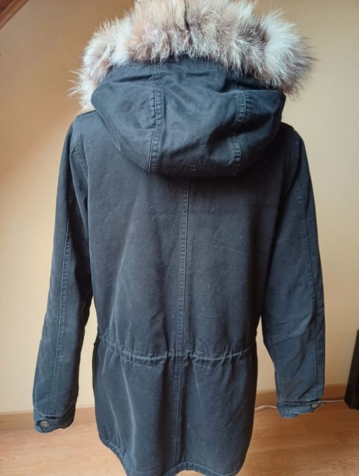 Parka avec bordure en fourrure - photo numéro 3