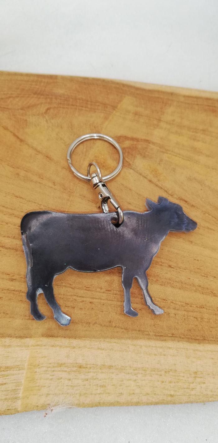 Porte-clef vache résine