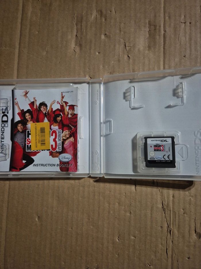 High School Musical 3 Senior Year pour Nintendo DS - photo numéro 3