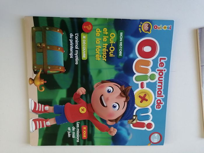 lot oui-oui peluche et livres - photo numéro 2