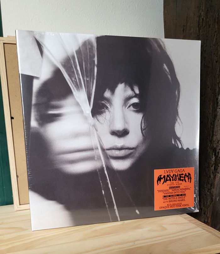 Vinyle Mayem edition exclusive rose + poster