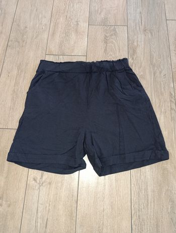 Short femme M
