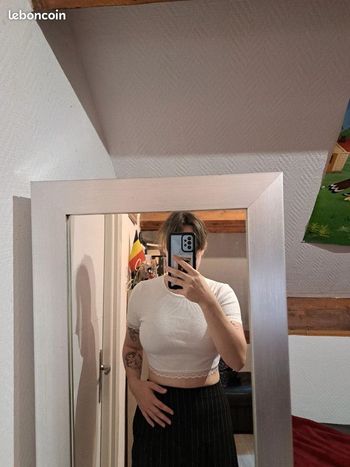 Crop top Jennyfer taille 36