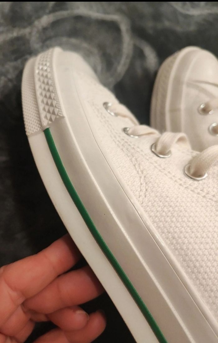 Converse - photo numéro 6