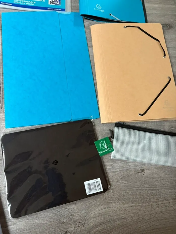 Lot de fournitures scolaires : lycée / études supérieures / bureautique - photo numéro 3