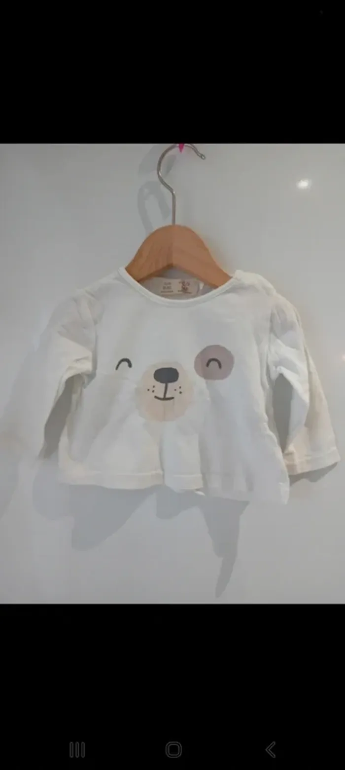 Lot de petits tee-shirts manches longues aux animaux et gilet léger à capuche en maille douce - photo numéro 5