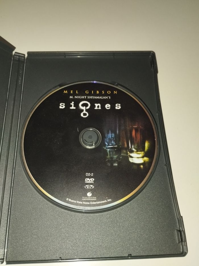 DVD Signes - photo numéro 3