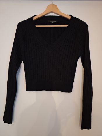 Petit pull court