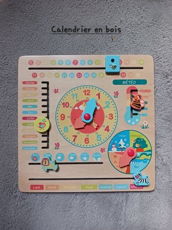 Calendrier en bois