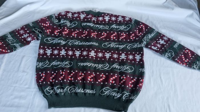 Pull de Noël Moche Tressé Nœud Velours Rouge et Vert - "Merry Christmas" - photo numéro 4