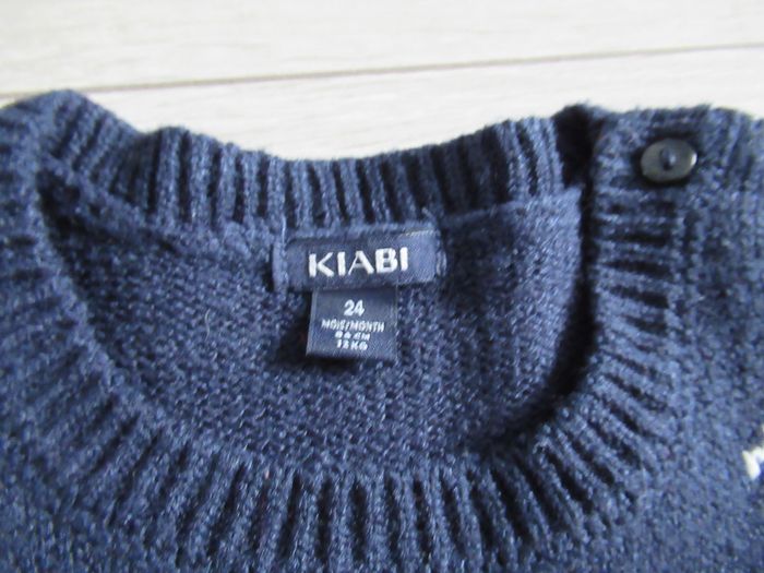 Pull de Noël bleu avec tête de père noël Kiabi Taille 24 mois - photo numéro 3