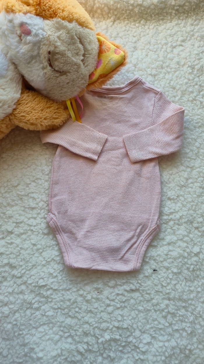 Lot de bodies - photo numéro 8