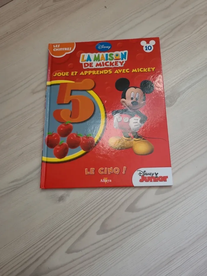 Livre la maison de Mickey n5