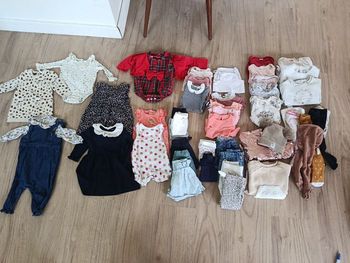 Gros lot vêtement 6 mois fille 45 pieces 