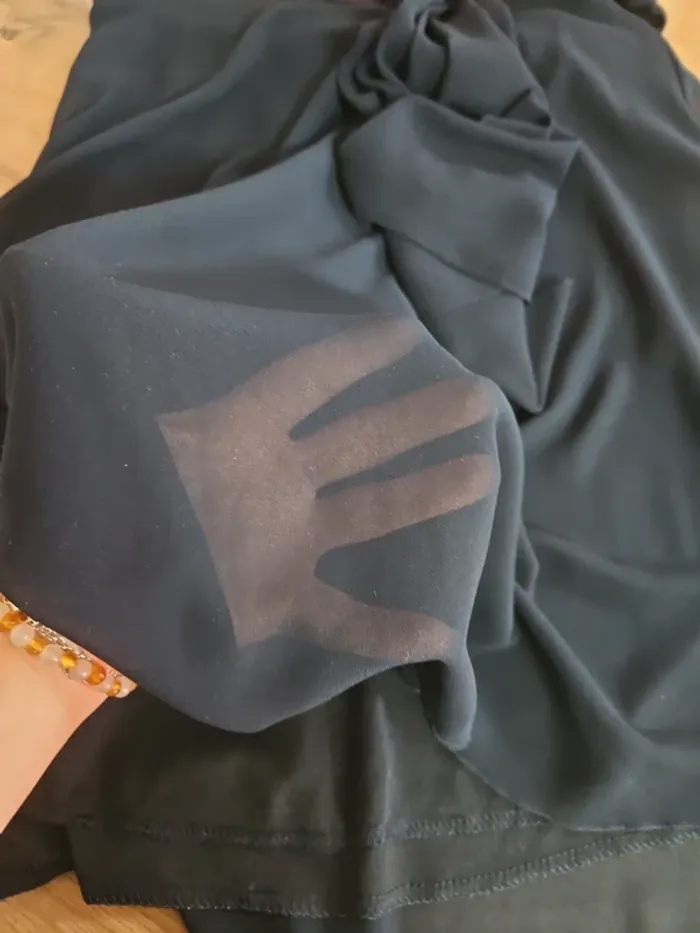 Robe cérémonie taille S/M bleu marine - photo numéro 2