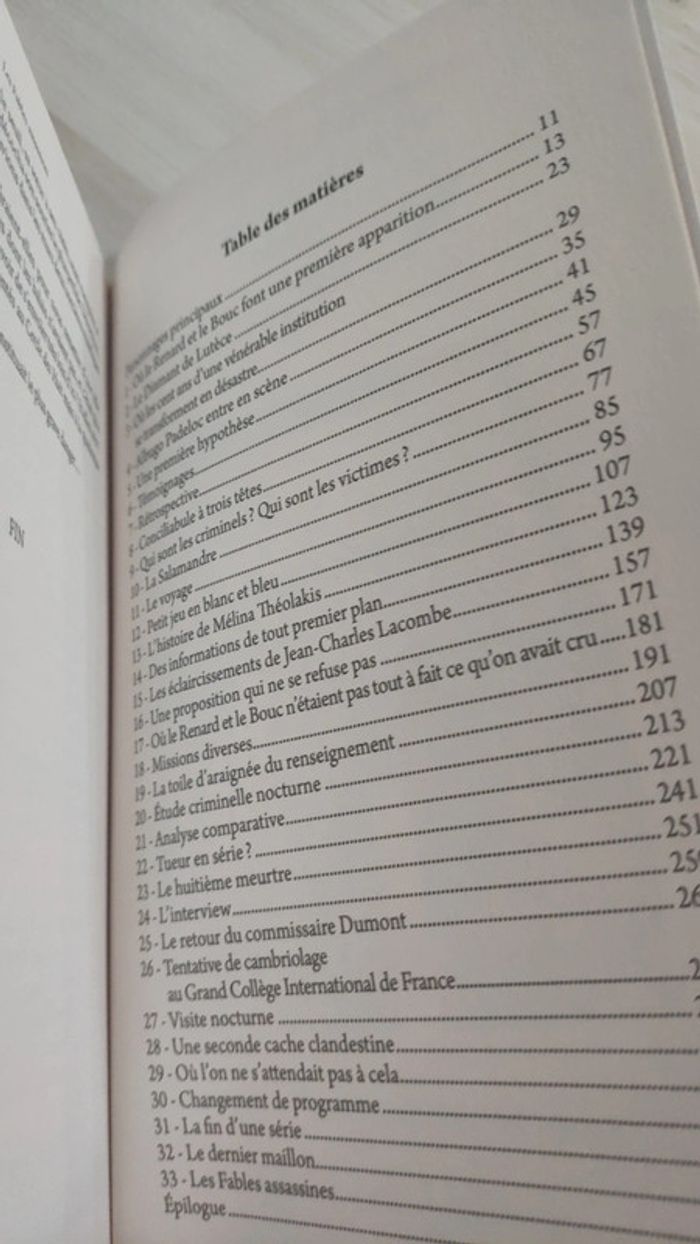 Livre grand format policier les fables assassines Ibri - photo numéro 7