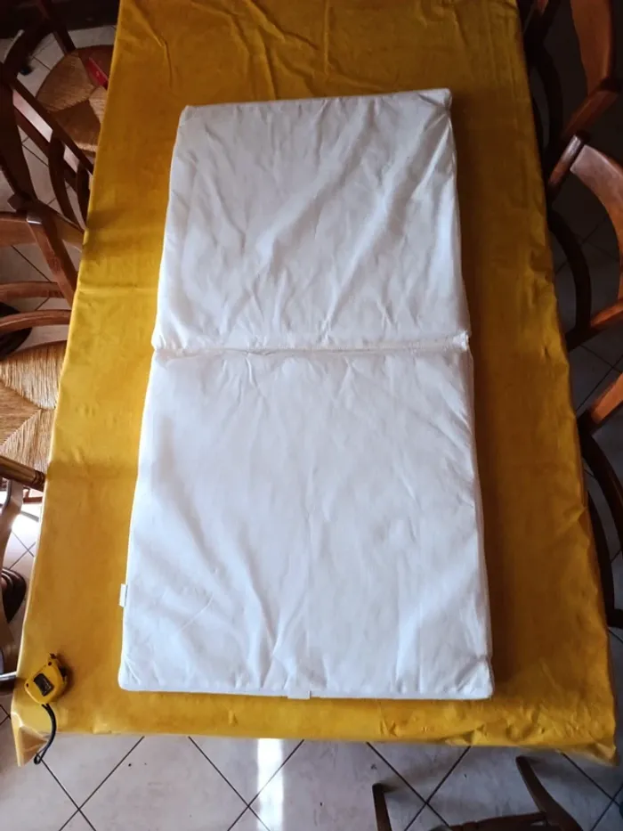 Matelas pliant bébé 60x120x3 cm