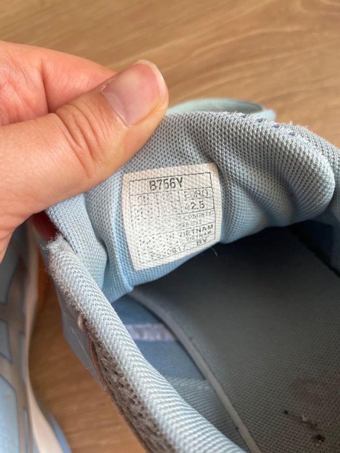 Baskets de sport Asics bleu – taille 42 - photo numéro 4